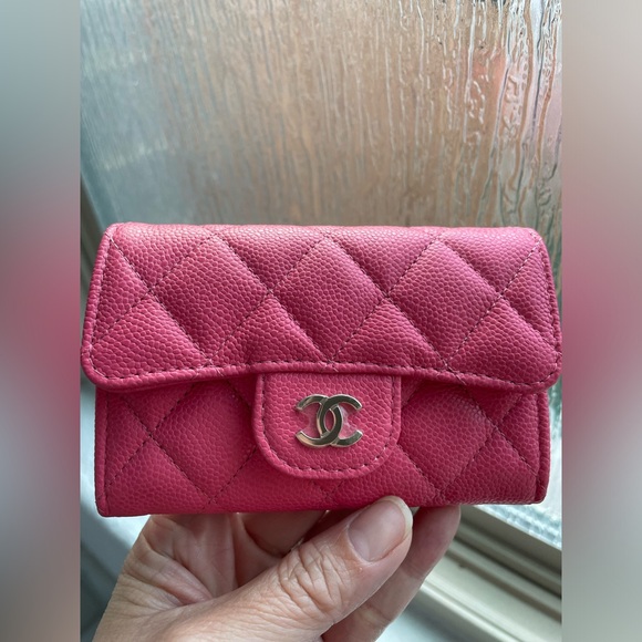 Chanel Classic Flap Card Holder - Picture 2 of 15